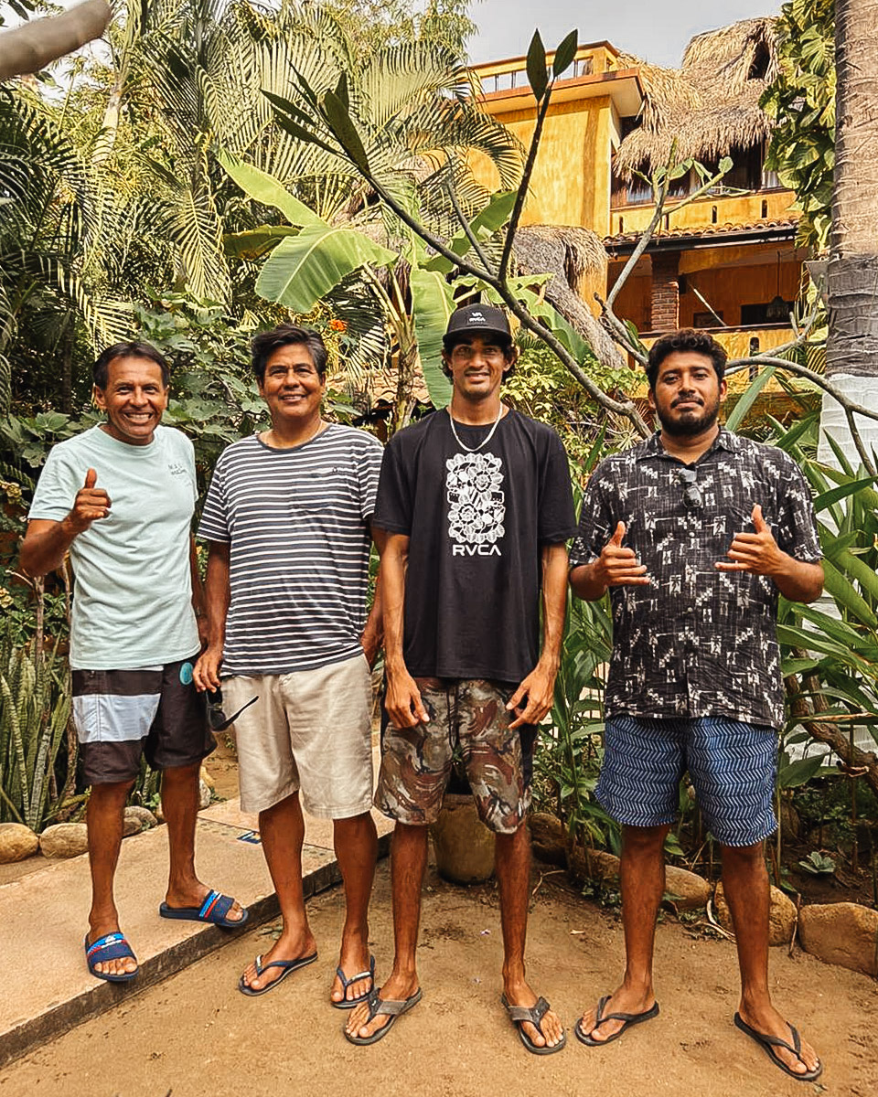 puerto-surf-team-12 puerto-surf-team-12